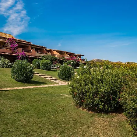 Appartement Marineledda Bouganvillea Marinella (Sardinia)