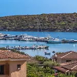 Marineledda Bouganvillea * Marinella (Sardinia)
