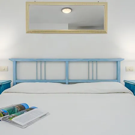 Apartment Marineledda Bouganvillea *