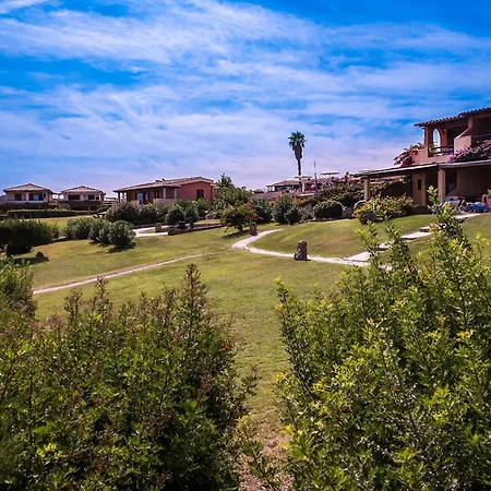 Marineledda Bouganvillea Apartment Marinella (Sardinia)