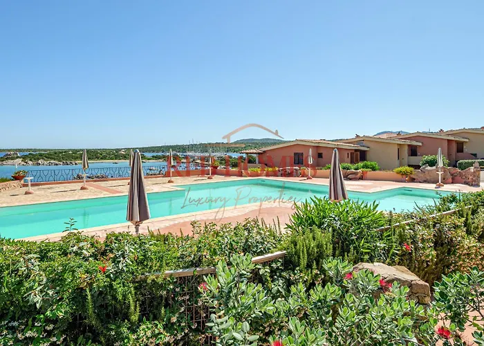 Apartamento Marineledda Bouganvillea *